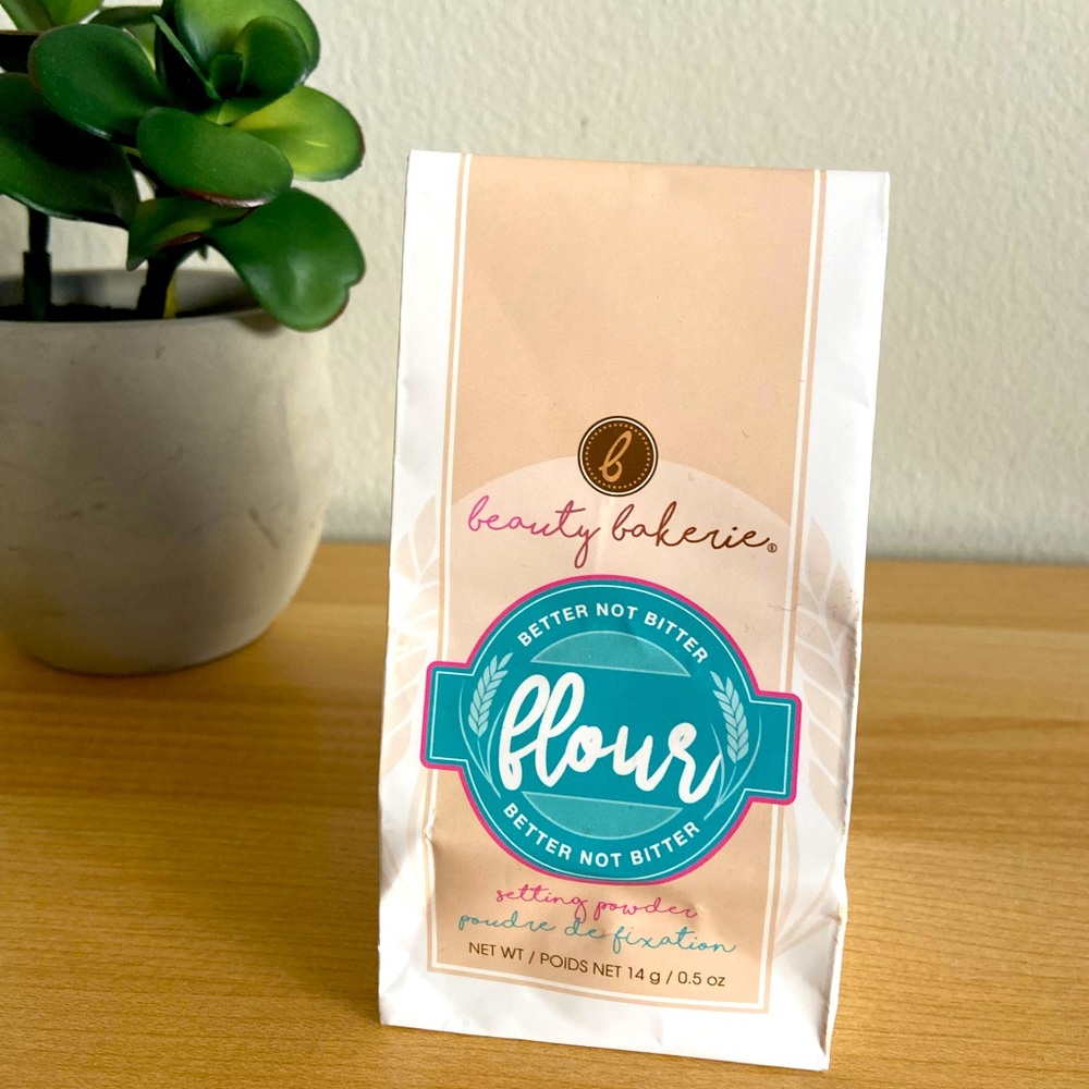 Beauty Bakerie Setting Powder - Oat (Translucent)